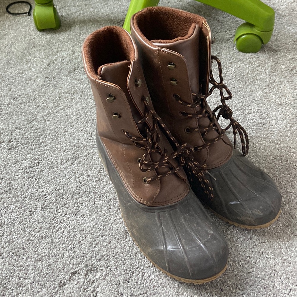 Rain boots
